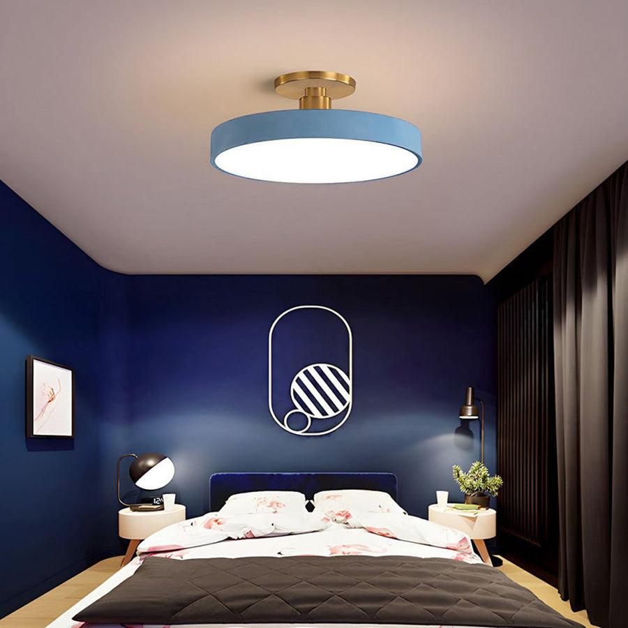 LuxLume | Moderne LED-Deckenleuchte mit edlen Goldakzenten