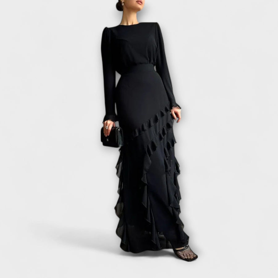 Fallon - Slim Fit Maxikleid mit 3D-Rüschen