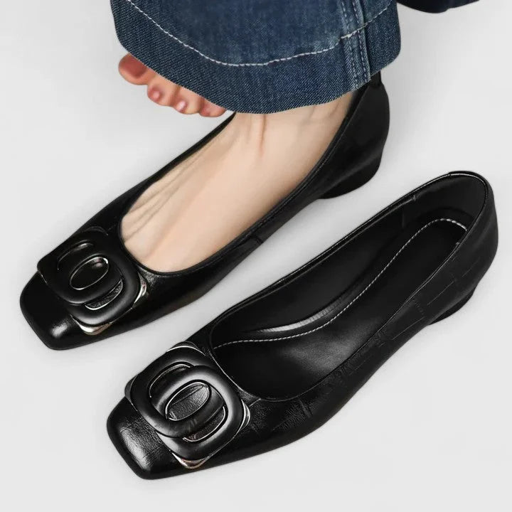 Antia – Elegante Ballerinas Mit Schnalle