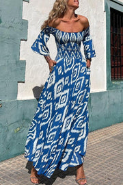 Langes Kleid mit Ethnischer Druck und Off-Shoulder – Bereit für den Urlaub