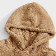 Hanna | Damen Hoodie weich & stylisch modern getragen
