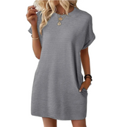 Emilia | Modernes Minimalistisches Sommerkleid