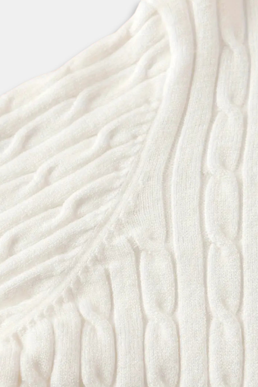 Eleganter Zopfstrickpullover mit Reißverschluss