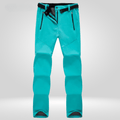 Hellblau