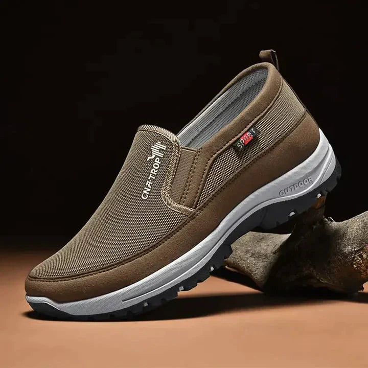 Herren-Slip-On-Outdoorschuhe mit rutschfester Sohle