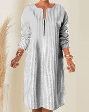 Frisch  - Lässiges Rippstrickkleid mit Reißverschluss | Strickkleid mit bequemer Passform und Frontreißverschluss