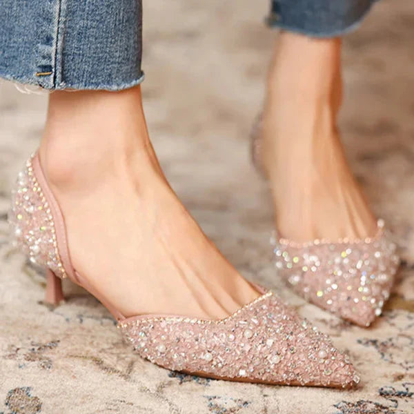 Heidi-Mode | Stilvolle Schuhe mit Spitzer Zehe und Mittlerem Absatz mit Glitzeroberfläche
