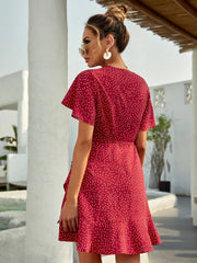 Rotes Wickelkleid mit Punkten – Sommerliches Kurzkleid mit Volants