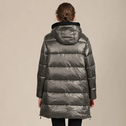 Katty - Glänzende Winterdaunenjacke aus gestepptem Nylon mit Kapuze für Frauen