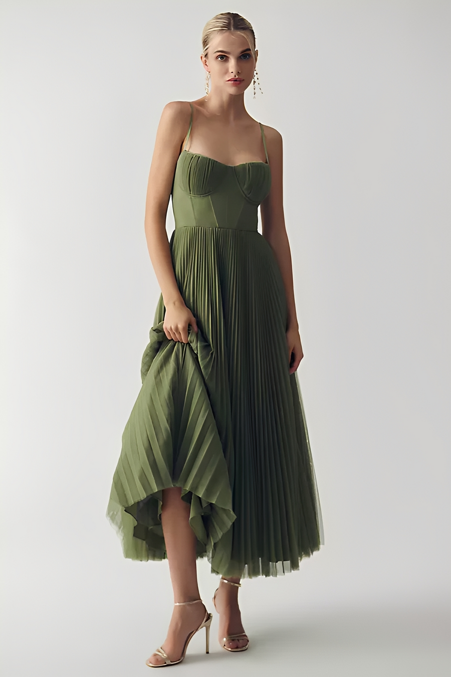 Lumira - Schickes und modisches Kleid