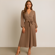 Naomi - Elegantes Kleid mit V-Ausschnitt und Raffungen