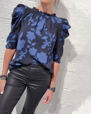 Nina | Modische Damen Bluse modern mit Rüschen & Puffärmel