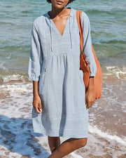 Linda - Leichtes Strandkleid in A-Linie mit V-Ausschnitt | Lässiges Sommerkleid mit Dreiviertelärmeln
