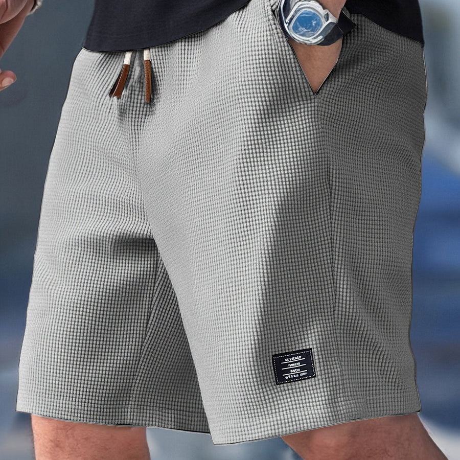 Leon | Stilvolle Shorts im Sommerlook