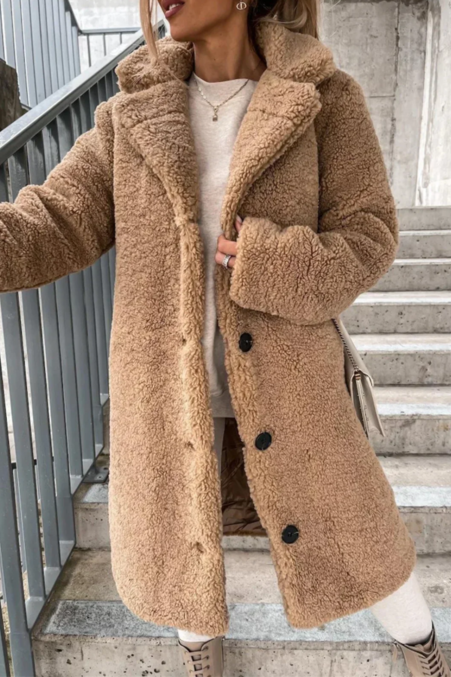 Jess Teddy Mantel | Khaki