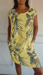 Helena | Feminin geschnittenes Kleid mit Rundhals