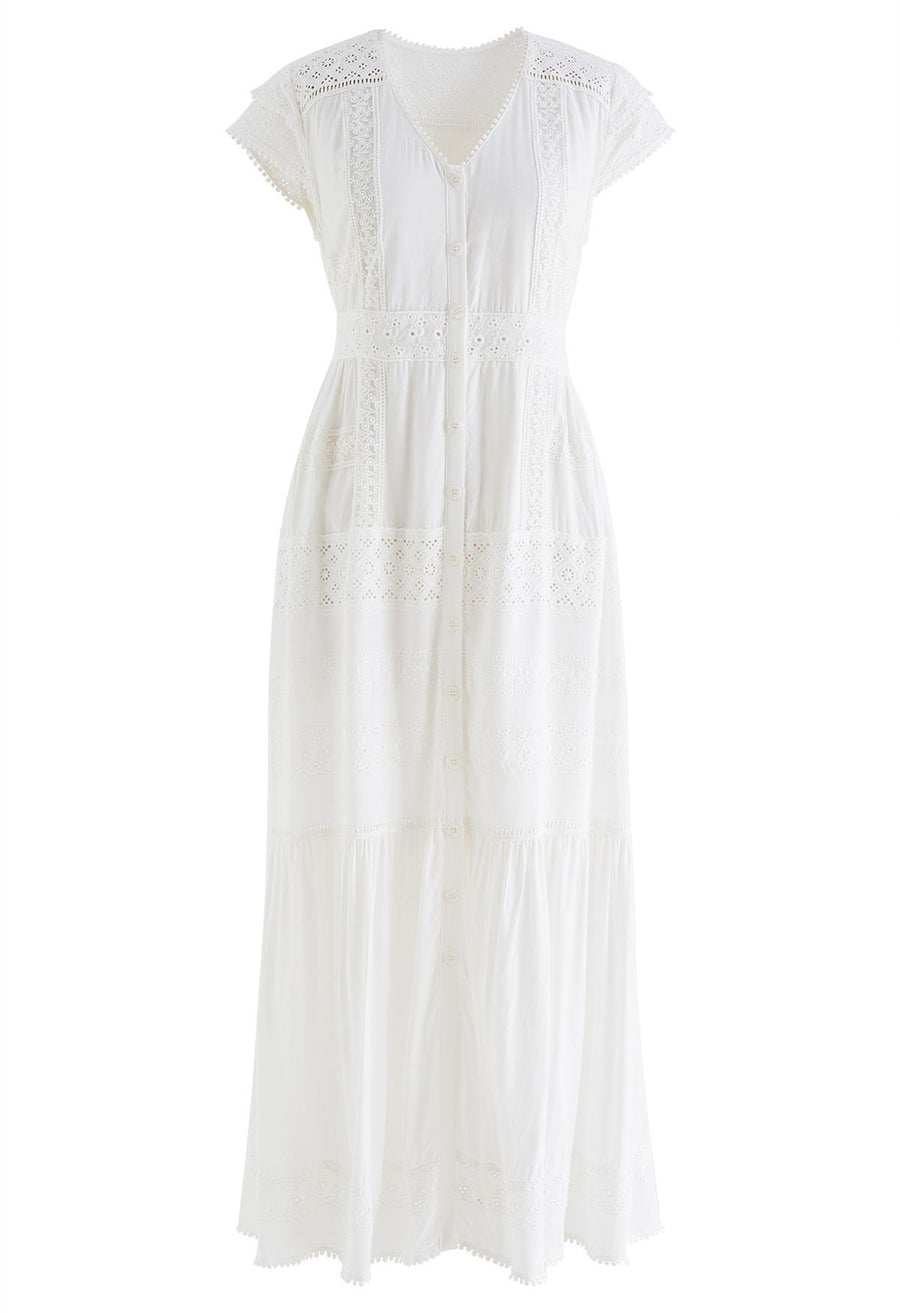 Sonja - Kleid mit Knöpfen und Zierleiste mit Stickerei in Schleife