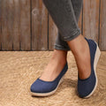 Navy blau