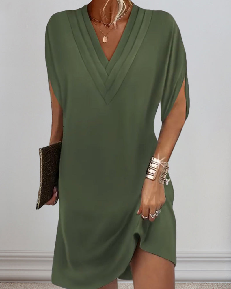 Charmantes v-ausschnitt sommerkleid - lockere passform & vielseitigkeit