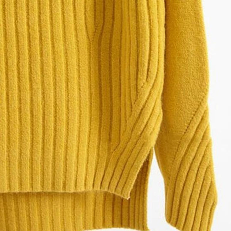 Sonia  - Gerippter Rollkragenpullover mit Ballonärmeln