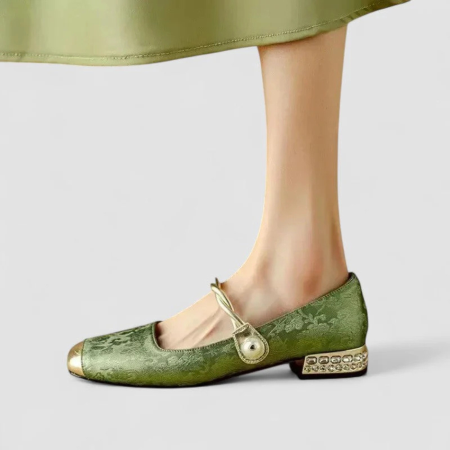 Natascha | Damen Riemen Detail Niedriger Absatz Schuhe