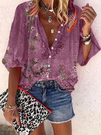 Lila mit Blumen