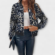 Clara | Stylische Damenjacke im Leo-Design