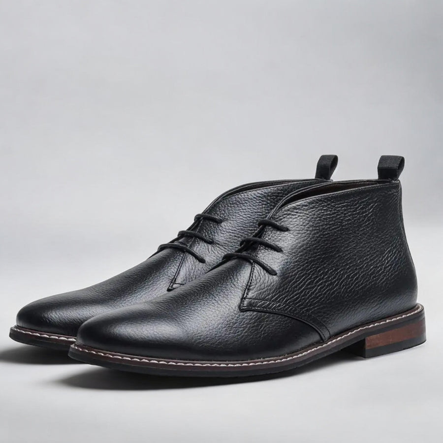 Jan | Stilvolle Herren Chukka-Stiefel im Alltag