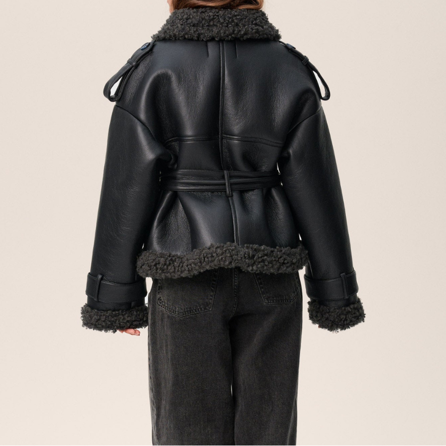 Geraldine™ - Gürtel-Shearling-Mantel