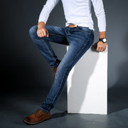 Sergiu – Prämie Dehnung Jeans
