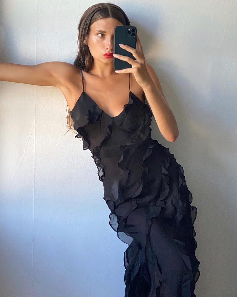 Maxikleid mit Rüschen – Figurbetontes Abendkleid mit Spaghettiträgern