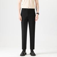 Schwarze Hose