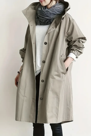 Dolly Stilvoller Trenchcoat | Hellgrau