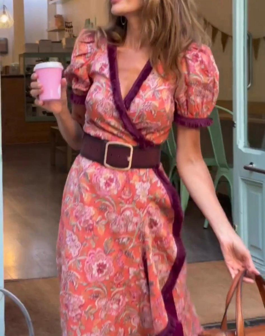 Elegantes rosa Kurzes Maxikleid mit Ärmeln