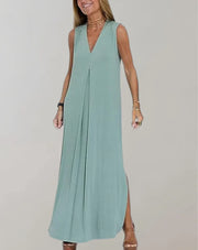Schlankmachendes Kleid mit V-Ausschnitt