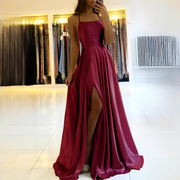 Shamcy - Stilvolles langes Kleid mit Schlitz