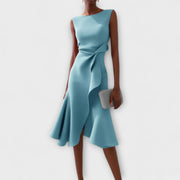 Ärmelloses Midikleid für Damen mit drapiertem, asymmetrischem Saum