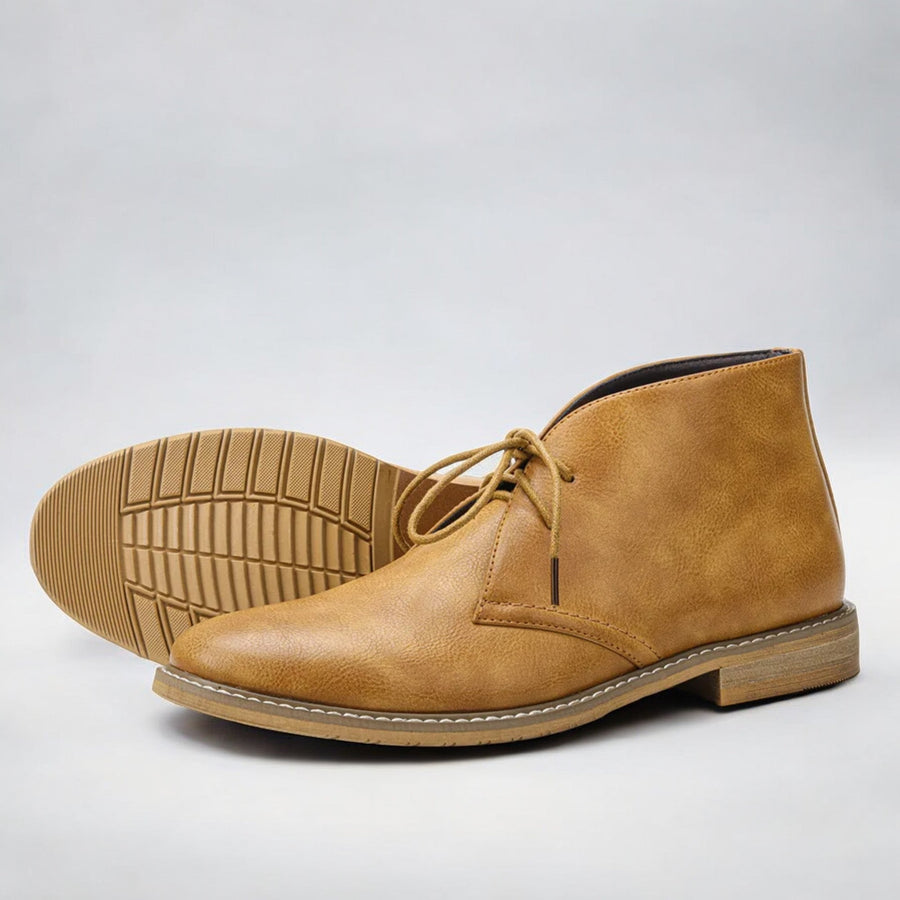 Jan | Stilvolle Herren Chukka-Stiefel im Alltag
