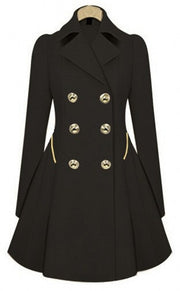 Klassischer Trenchcoat für anspruchsvolle Looks