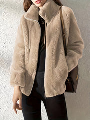 Luisa | This Stylische Damen-Winterjacke modern geschnitten