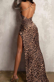 Amelie | Verführerisches Leopard-Maxikleid – Sinnlicher Look mit Beinschlitz