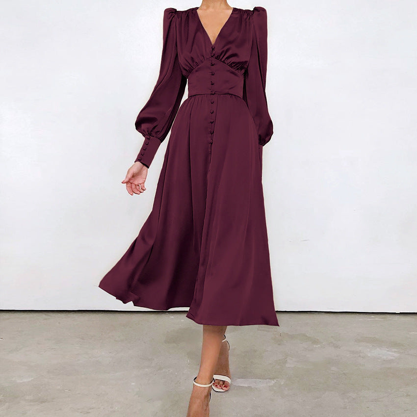 Tailliertes Satin-Kleid mit Ballonärmeln – Elegantes Abendkleid