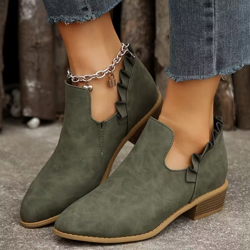 Veredah - Trendige Stiefeletten Mit Rüschen