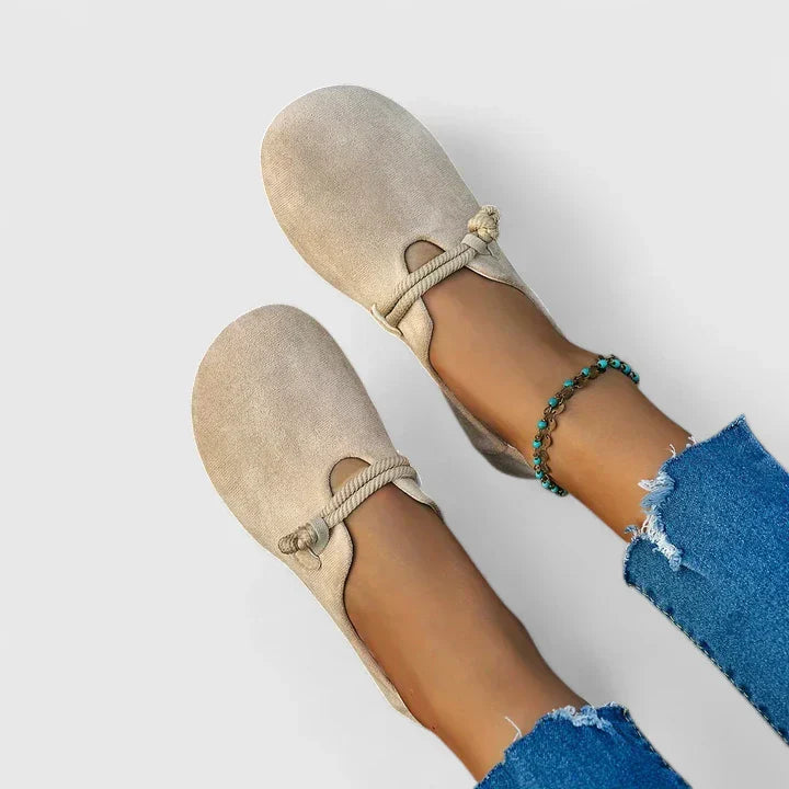 Orthopädische Slipper für Damen mit Fußgewölbestütze