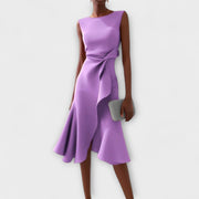 Ärmelloses Midikleid für Damen mit drapiertem, asymmetrischem Saum