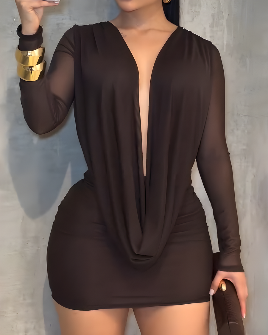Nixlyn – Minikleid aus Mesh mit V-Ausschnitt und Rückenausschnitt