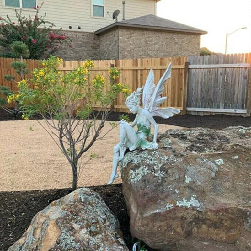 Avelena | Sitzender Elf Skulptur Garten Dekor