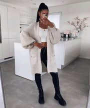 Bequeme Kurz Beige Jacke Für Jeden Tag