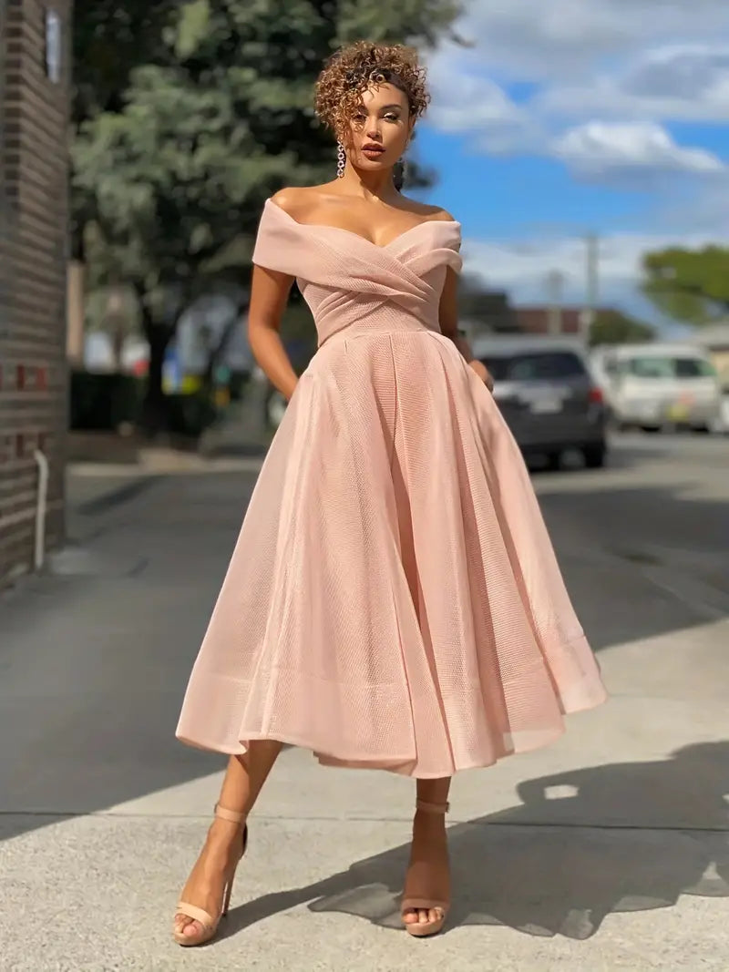 Stilvolles Trägerloses Abendkleid für festliche Anlässe im Herbst/Winter