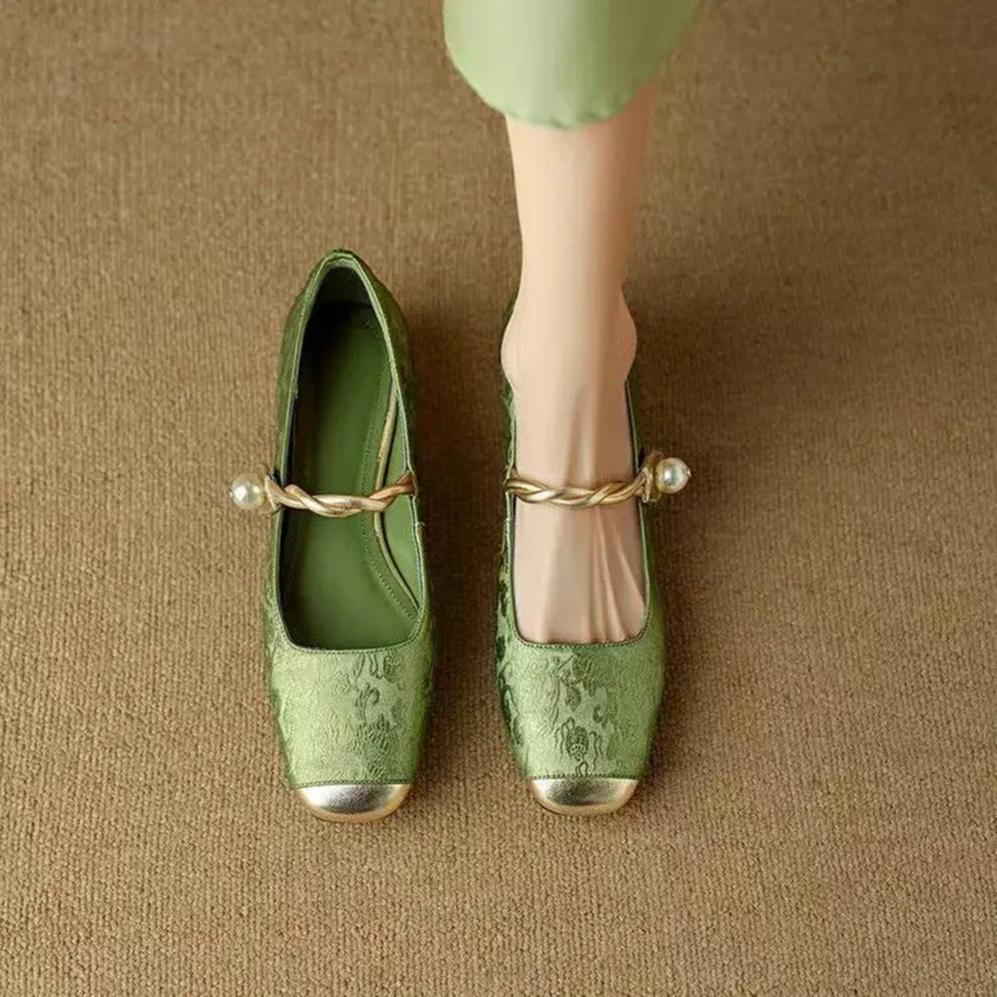 Elva Pumps mit Perlen-Detail | Grün